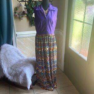- 60’s Vintage Maxi Dress W/free necklace